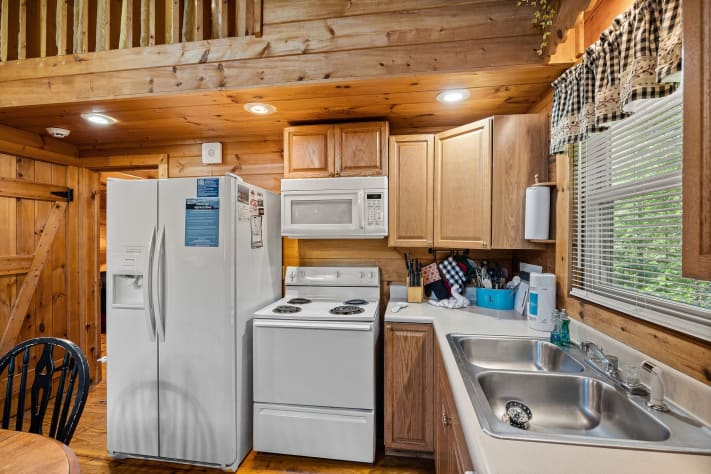 Pigeon Forge, Tennessee Cabin Rental - Gallery Image #9