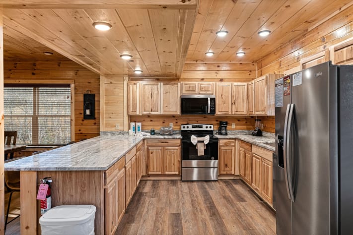 Gatlinburg, Tennessee Cabin Rental - Gallery Image #9
