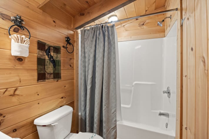Gatlinburg, Tennessee Cabin Rental - Gallery Image #23