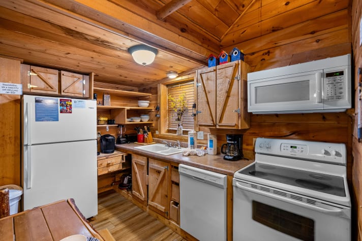 Pigeon Forge, Tennessee Cabin Rental - Gallery Image #14