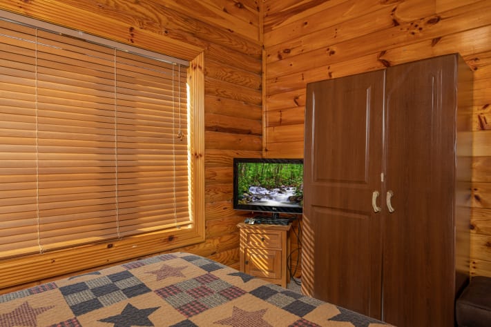 Pigeon Forge, Tennessee Cabin Rental - Gallery Image #12