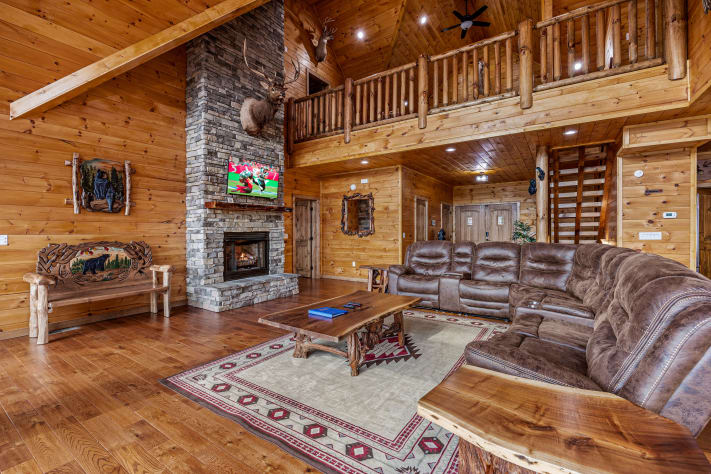 Pigeon Forge, Tennessee Cabin Rental - Gallery Image #1