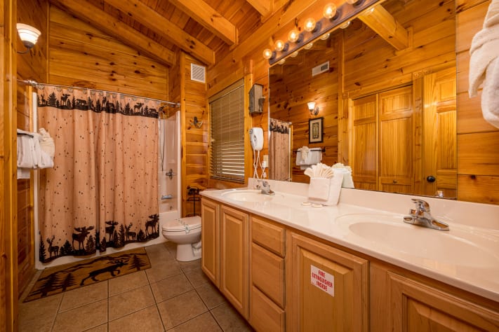 Pigeon Forge, Tennessee Cabin Rental - Gallery Image #14