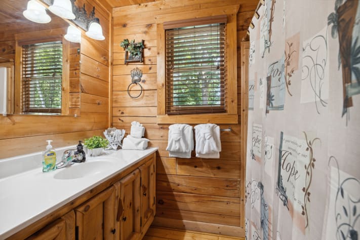 Gatlinburg, Tennessee Cabin Rental - Gallery Image #11