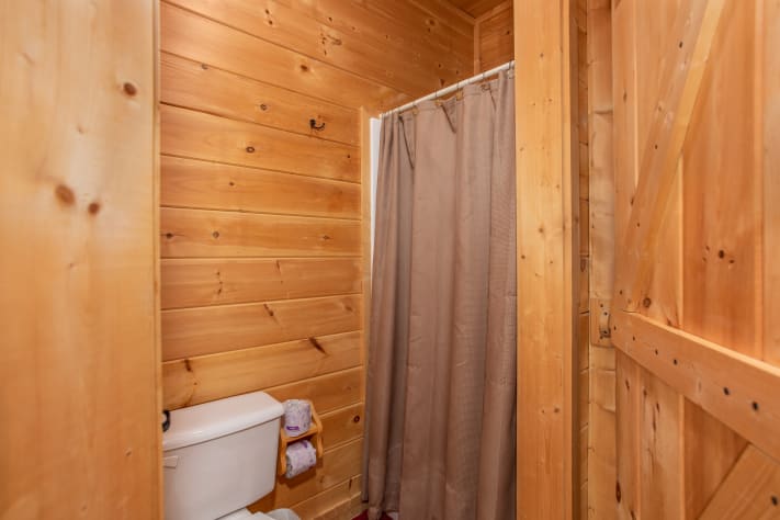 Pigeon Forge, Tennessee Cabin Rental - Gallery Image #13
