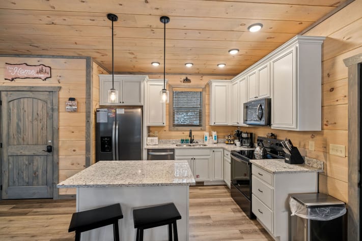 Pigeon Forge, Tennessee Cabin Rental - Gallery Image #11