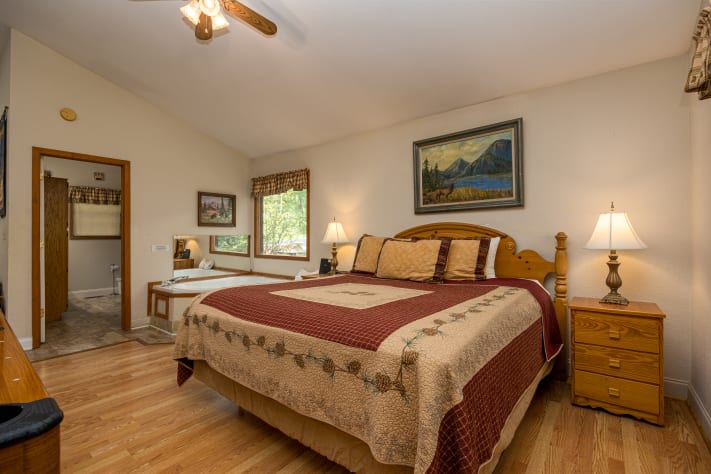 Gatlinburg, Tennessee Cabin Rental - Gallery Image #9