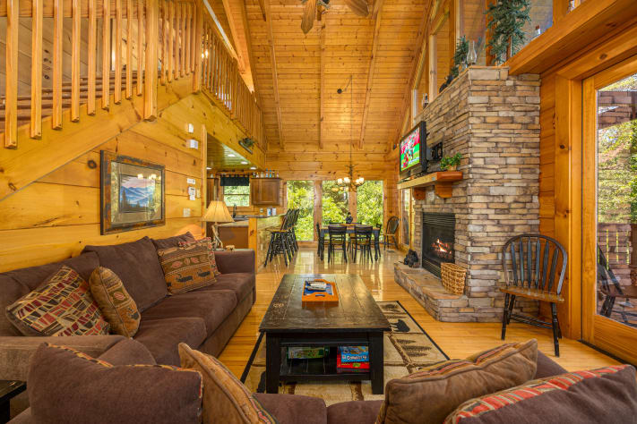 Pigeon Forge, Tennessee Cabin Rental - Gallery Image #2