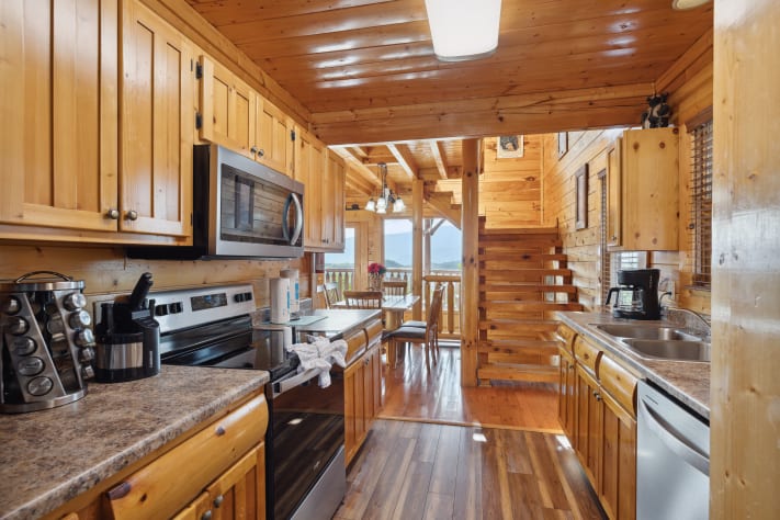Pigeon Forge, Tennessee Cabin Rental - Gallery Image #7