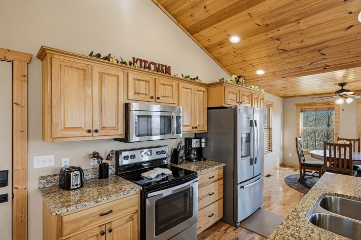Pigeon Forge, Tennessee Cabin Rental - Gallery Image #13