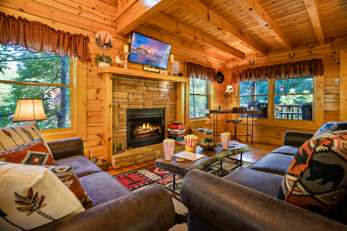 Photo #9 Pigeon Forge, Tennessee Cabin Rental - Gallery Image #9