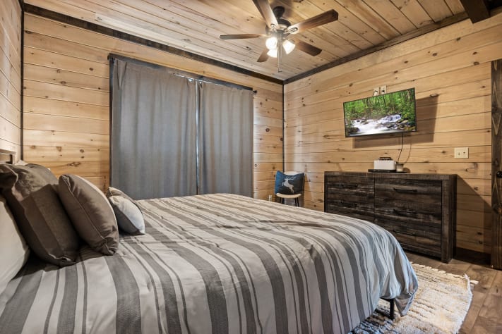 Gatlinburg, Tennessee Cabin Rental - Gallery Image #13