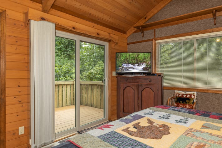 Gatlinburg, Tennessee Cabin Rental - Gallery Image #13