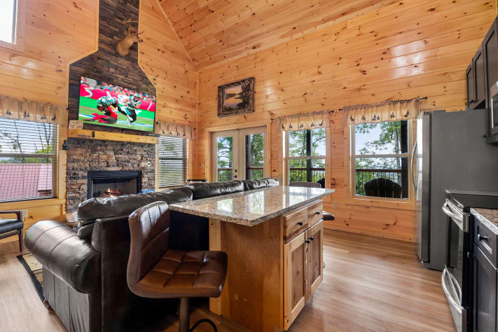 Gatlinburg, Tennessee Cabin Rental - Gallery Image #8