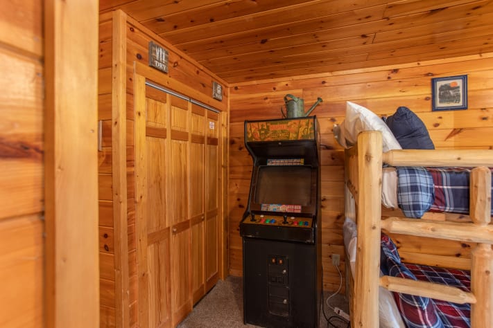 Pigeon Forge, Tennessee Cabin Rental - Gallery Image #16