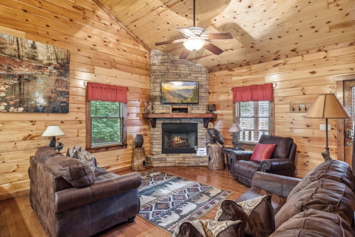 Pigeon Forge, Tennessee Cabin Rental - Gallery Image #4