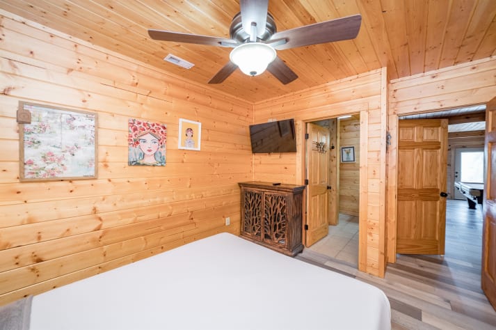Pigeon Forge, Tennessee Cabin Rental - Gallery Image #34