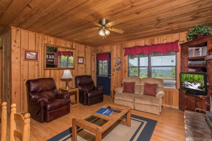 Pigeon Forge, Tennessee Cabin Rental - Gallery Image #8