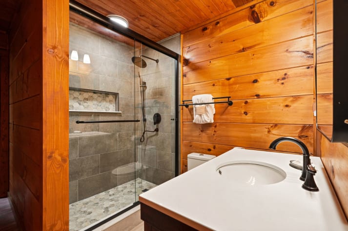 Gatlinburg, Tennessee Cabin Rental - Gallery Image #18