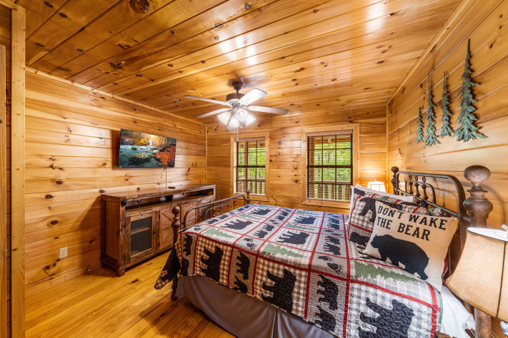 Pigeon Forge, Tennessee Cabin Rental - Gallery Image #9