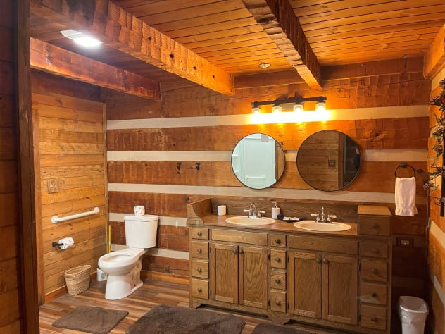Gatlinburg, Tennessee Cabin Rental - Gallery Image #9