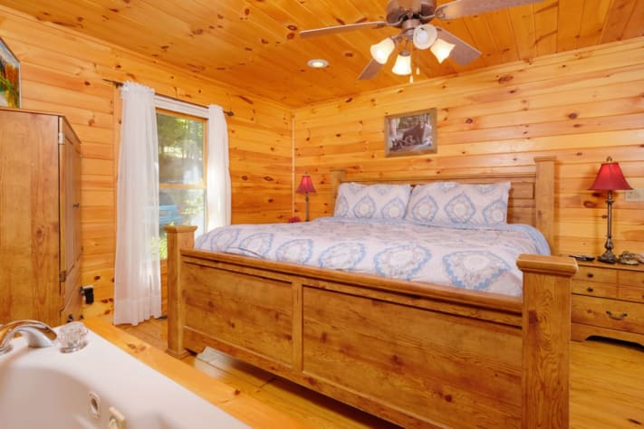 Gatlinburg, Tennessee Cabin Rental - Gallery Image #9