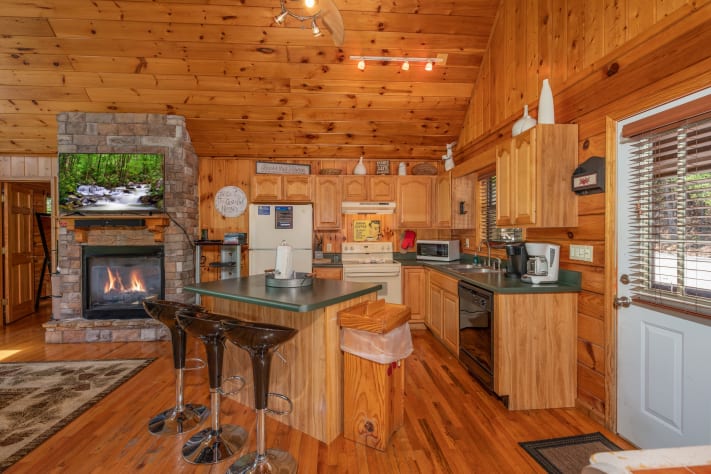 Pigeon Forge, Tennessee Cabin Rental - Gallery Image #6