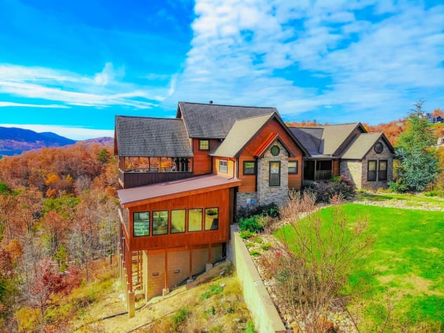 3 SplashingintheBluff Pigeon Forge, Tennessee Cabin Rental - Gallery Image #6