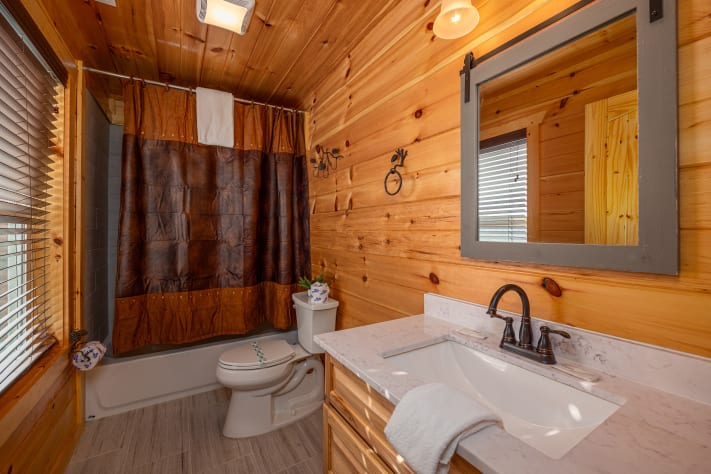 Pigeon Forge, Tennessee Cabin Rental - Gallery Image #21
