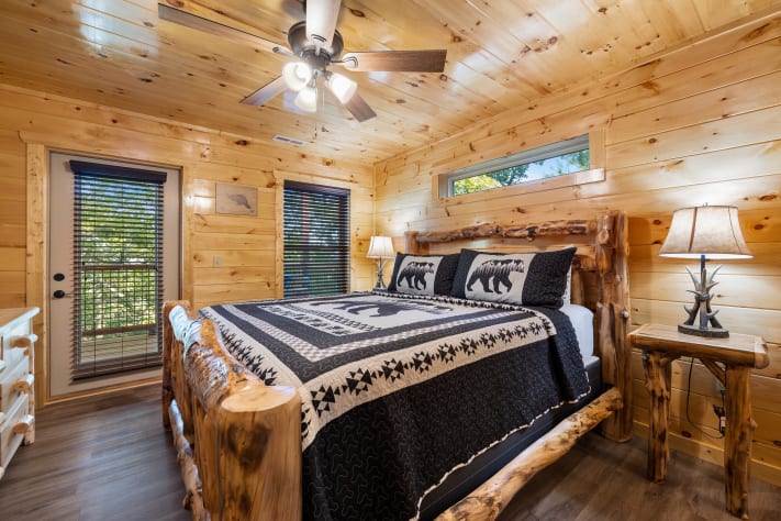 Gatlinburg, Tennessee Cabin Rental - Gallery Image #13