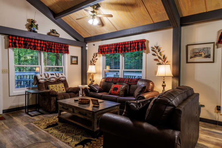 Gatlinburg, Tennessee Cabin Rental - Gallery Image #16