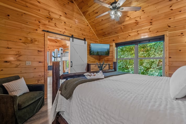 Gatlinburg, Tennessee Cabin Rental - Gallery Image #32
