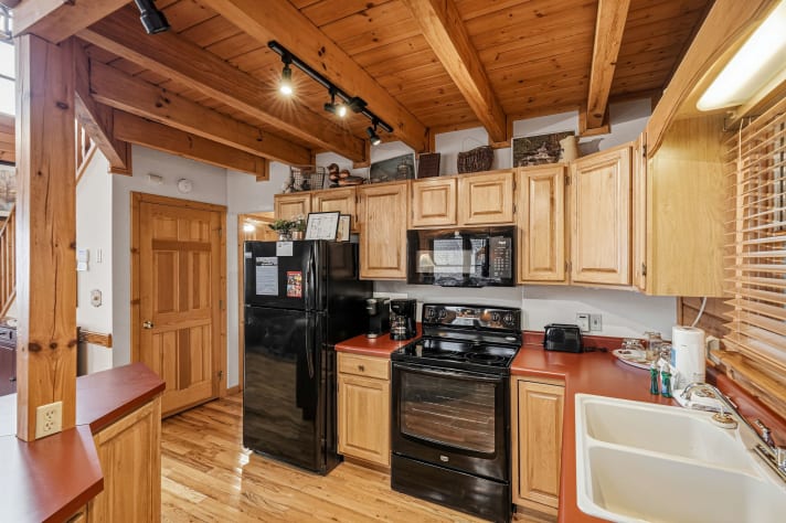 Pigeon Forge, Tennessee Cabin Rental - Gallery Image #13