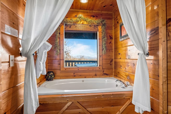 Gatlinburg, Tennessee Cabin Rental - Gallery Image #12