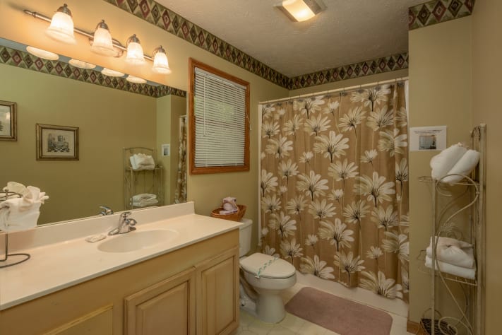 Pigeon Forge, Tennessee Cabin Rental - Gallery Image #12