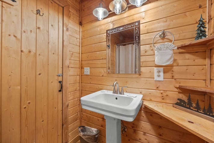 Gatlinburg, Tennessee Cabin Rental - Gallery Image #22