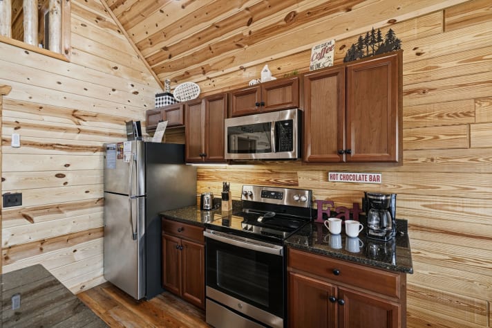 Gatlinburg, Tennessee Cabin Rental - Gallery Image #13