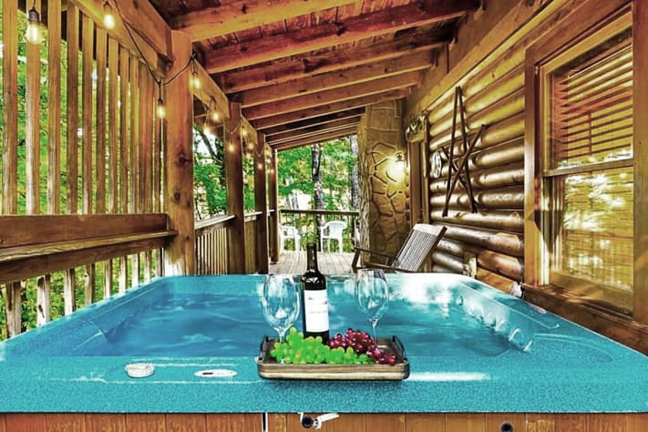 Hot Tub Sevierville, Tennessee Cabin Rental - Gallery Image #3