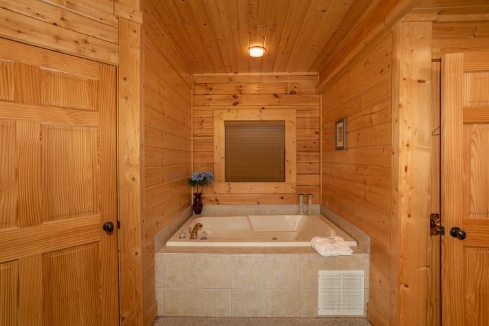 Pigeon Forge, Tennessee Cabin Rental - Gallery Image #9