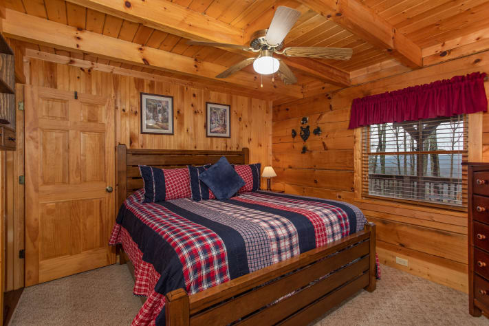 Gatlinburg, Tennessee Cabin Rental - Gallery Image #12