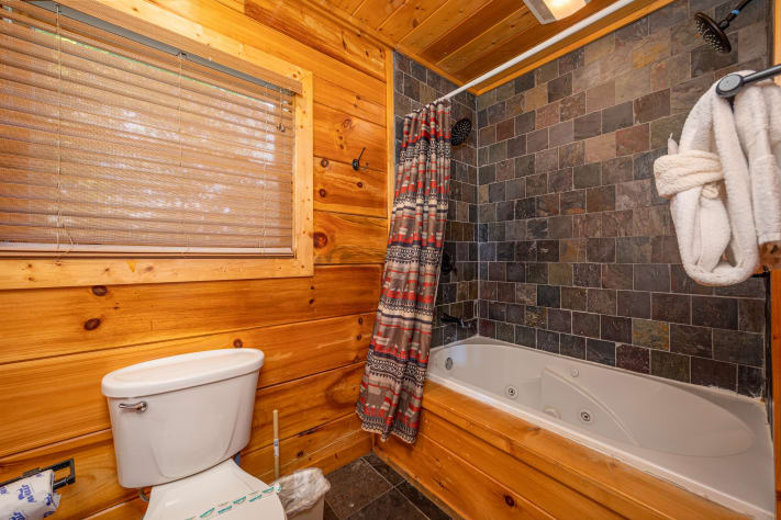 Pigeon Forge, Tennessee Cabin Rental - Gallery Image #15