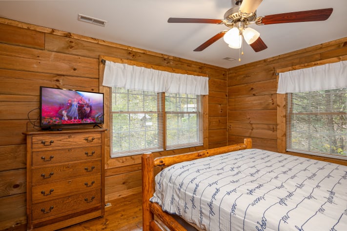 Gatlinburg, Tennessee Cabin Rental - Gallery Image #15