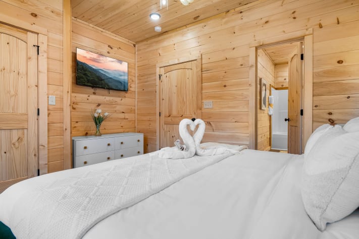 Pigeon Forge, Tennessee Chalet Rental - Gallery Image #19