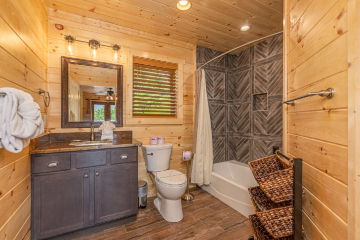 Gatlinburg, Tennessee Cabin Rental - Gallery Image #16