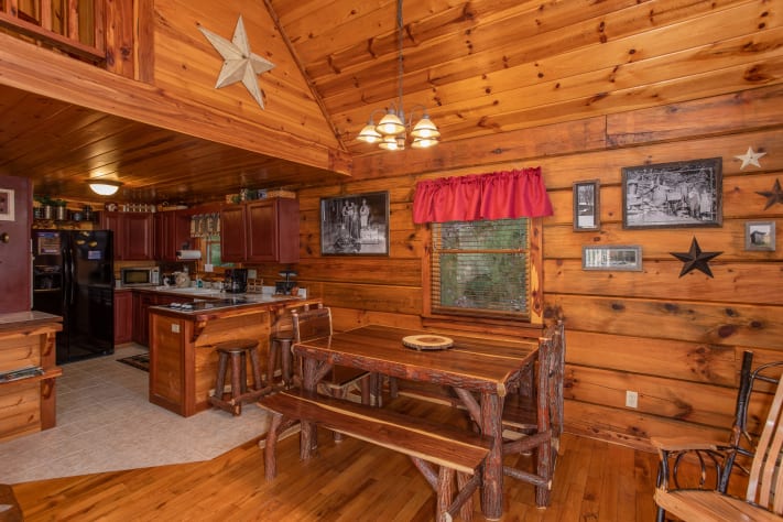 Gatlinburg, Tennessee Cabin Rental - Gallery Image #6