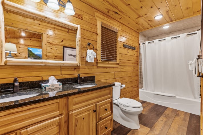 Gatlinburg, Tennessee Cabin Rental - Gallery Image #18