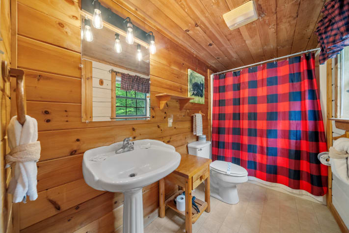 Pigeon Forge, Tennessee Cabin Rental - Gallery Image #19