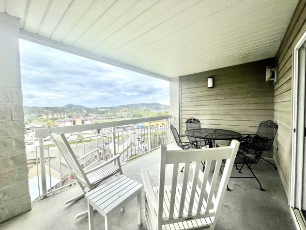 Photo #16 Pigeon Forge, Tennessee Cabin Rental - Gallery Image #16
