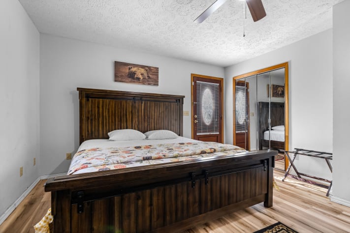 Pigeon Forge, Tennessee Cabin Rental - Gallery Image #23
