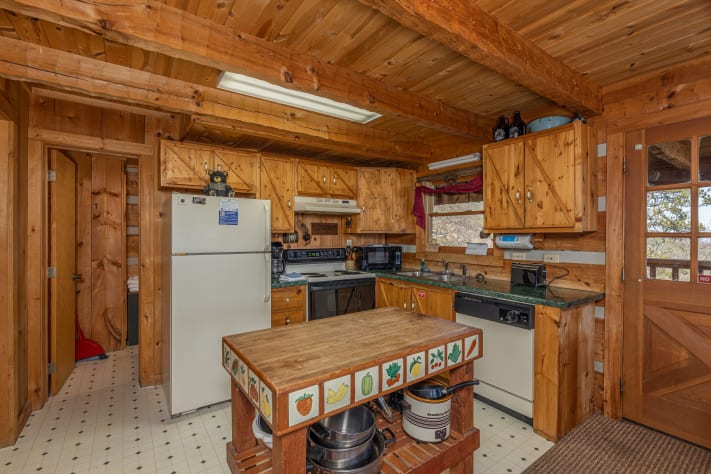 Pigeon Forge, Tennessee Cabin Rental - Gallery Image #13